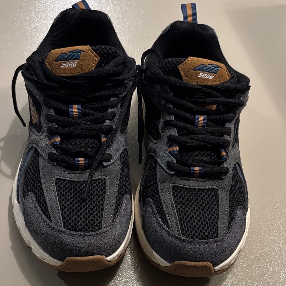 Avia Men's Black & Gray Sneakers with Tan Accents 5000